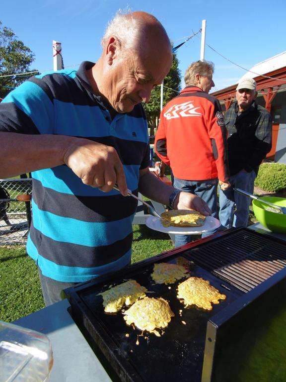 Glenavys Waitaki River Motor Camp المظهر الخارجي الصورة