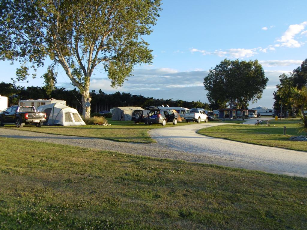 Glenavys Waitaki River Motor Camp المظهر الخارجي الصورة